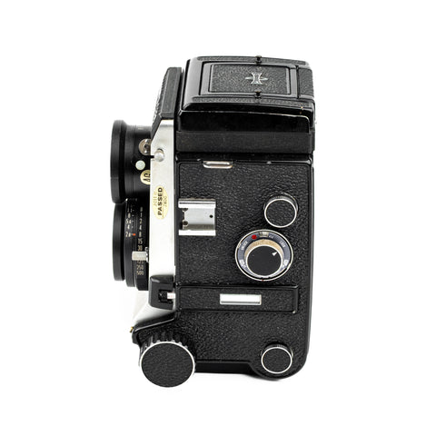 Mamiya C330 + 80mm f/2.8