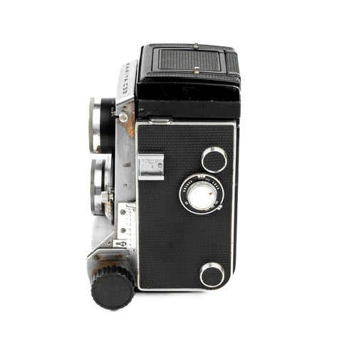 Mamiya C33 + 80mm f/2.8