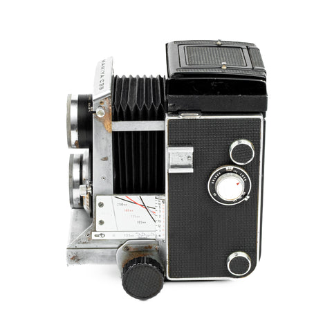 Mamiya C33 + 80mm f/2.8