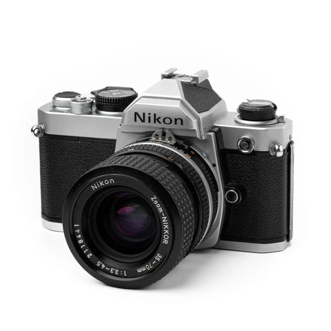 Nikon FM + 35-70mm 3.5-4.5 Nikon