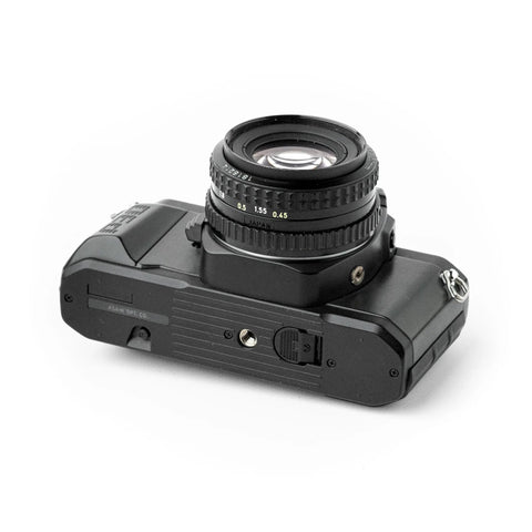 Pentax P30n + SMC 50mm f/1.7 Pentax