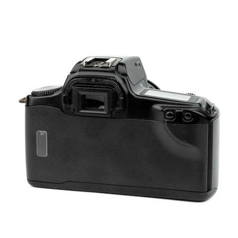 Canon EOS 1000S — 35-80mm