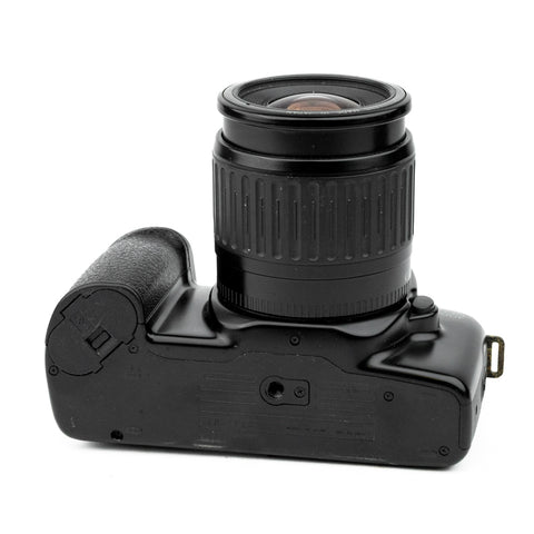 Canon EOS 1000S — 35-80mm