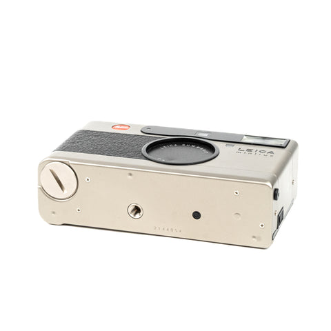 Leica Minilux – 40mm f/2.4