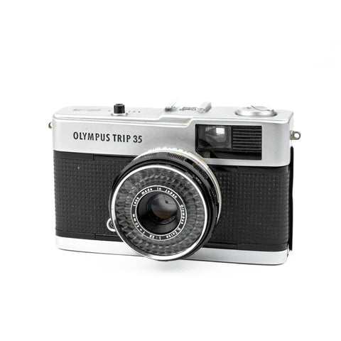 Olympus Trip 35 — 40mm f/2.8