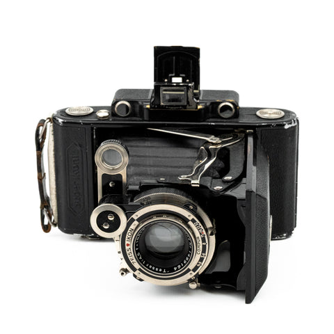 Zeiss Super Ikonta 530/2 — 105mm f/4.5