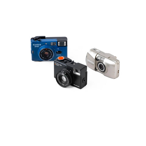 Nombreux appareil photo de la gamme point and shoot en vente dans la boutique france argentique