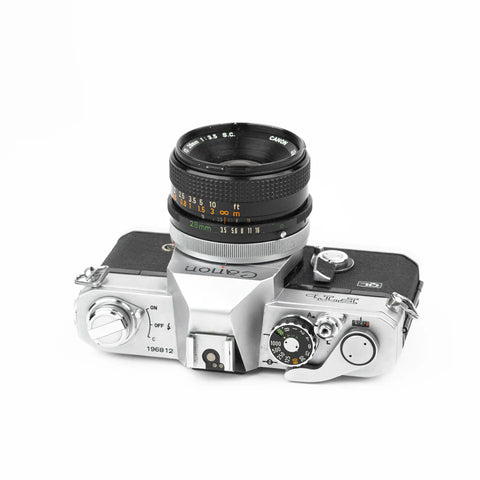 Canon FTb + 28mm 3.5