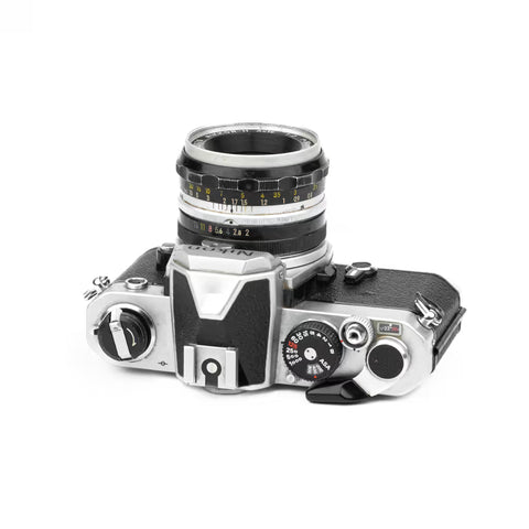 Nikon FM + Objectif Nikkor