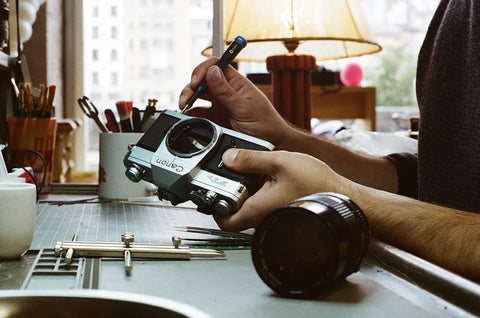 Réparation appareil photo argentique Canon FTb– Atelier professionnel France, Lyon