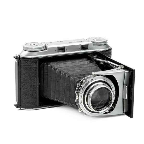 Voigtländer Bessa II + Color Heliar 105mm f/3.5